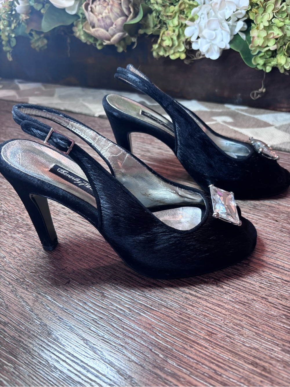 Beverly Feldman Black Calf Hair Slingback Heels with Faceted Jewel. Size 6.5